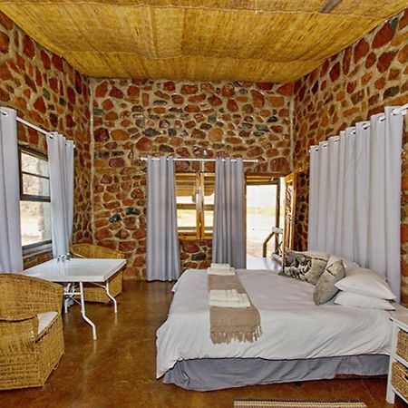 Brandberg White Lady Lodge Uis Eksteriør billede
