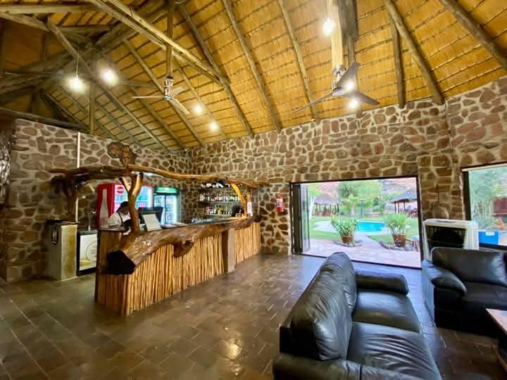 Brandberg White Lady Lodge Uis Eksteriør billede