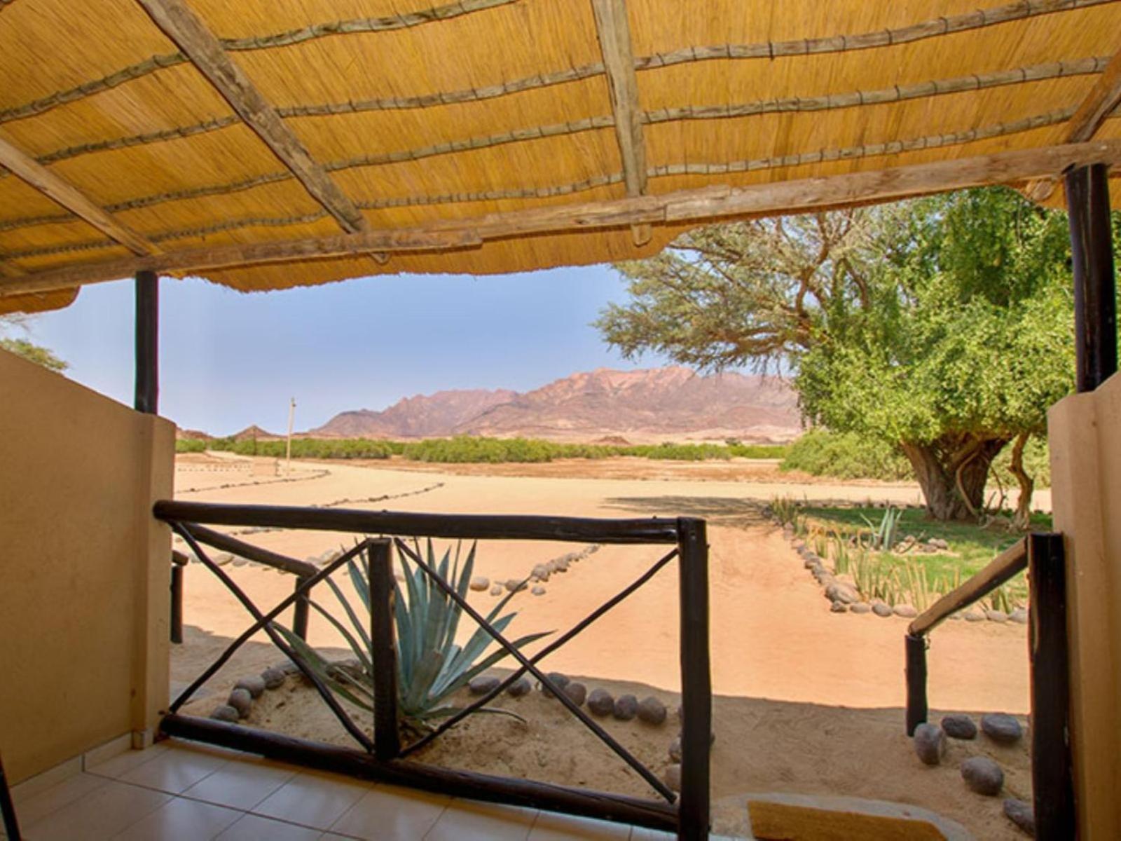Brandberg White Lady Lodge Uis Eksteriør billede