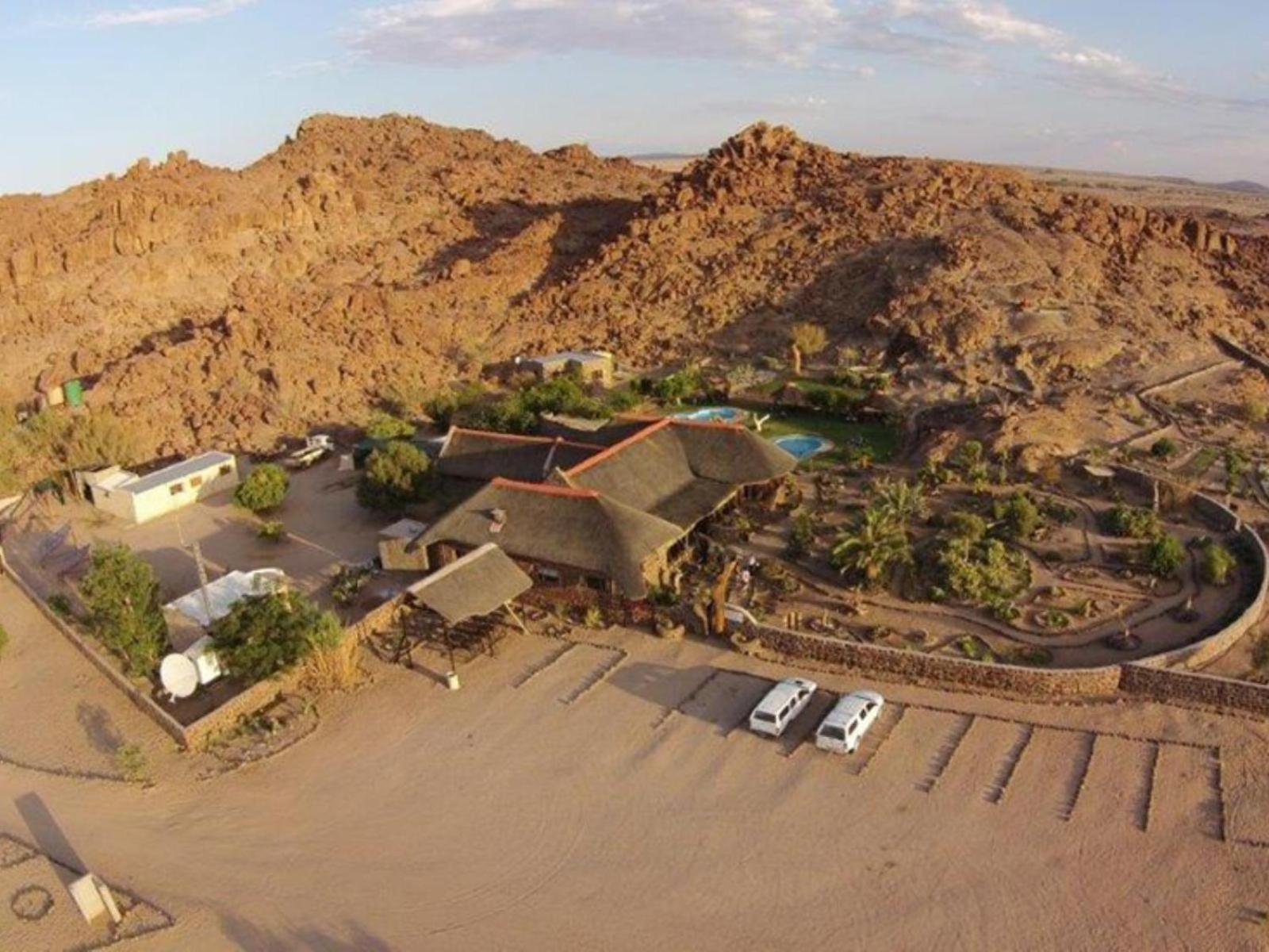 Brandberg White Lady Lodge Uis Eksteriør billede